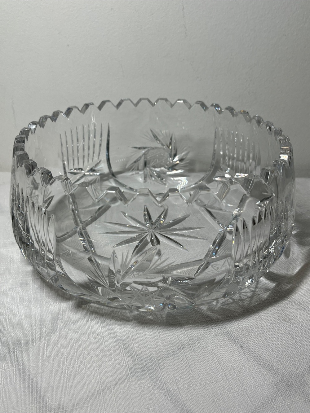 Anchor Hocking 8" Scalloped Crystal Serving Bowl from the Early American Prescut